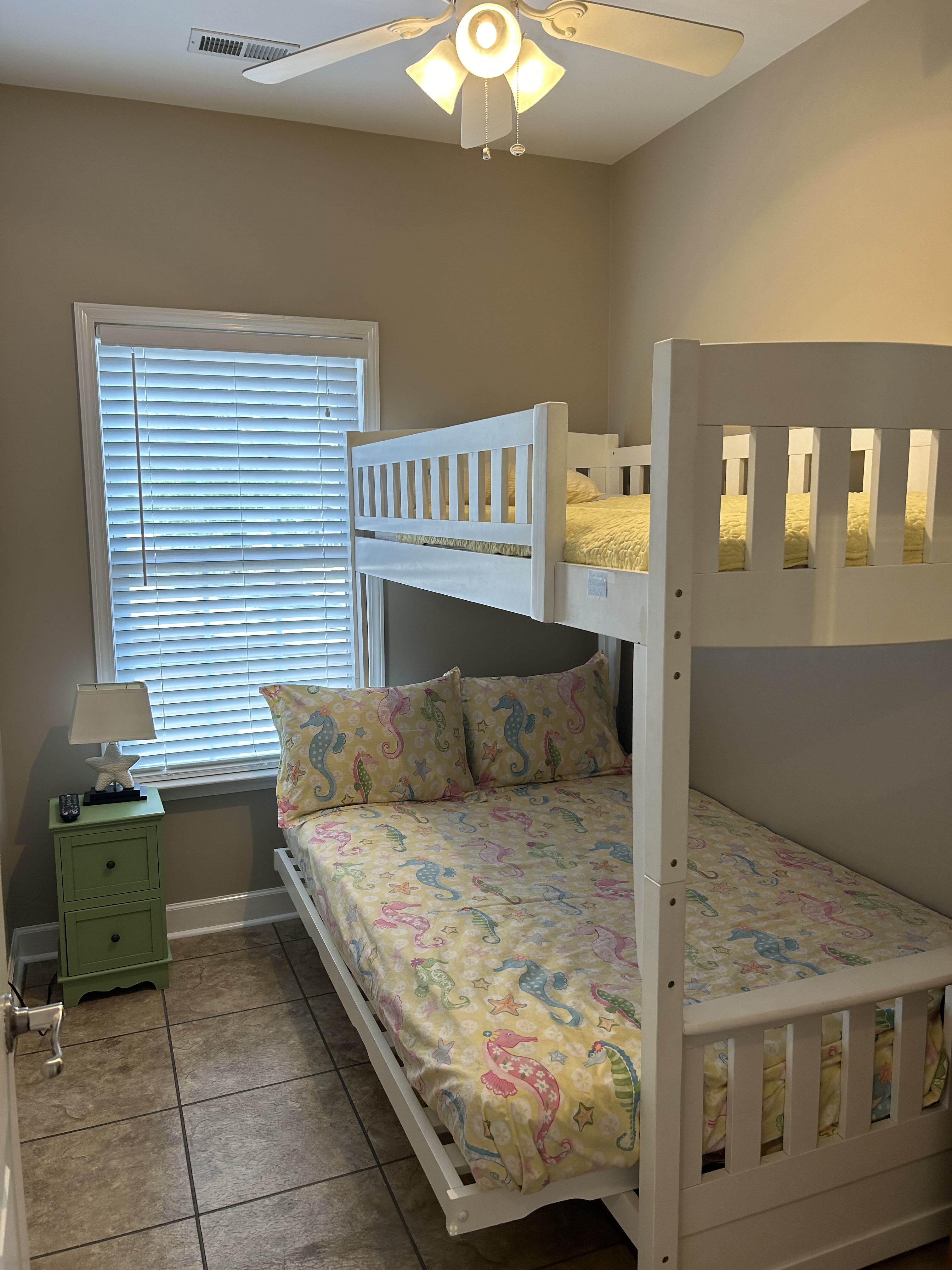 MH240 Hickory Lane — photo 39