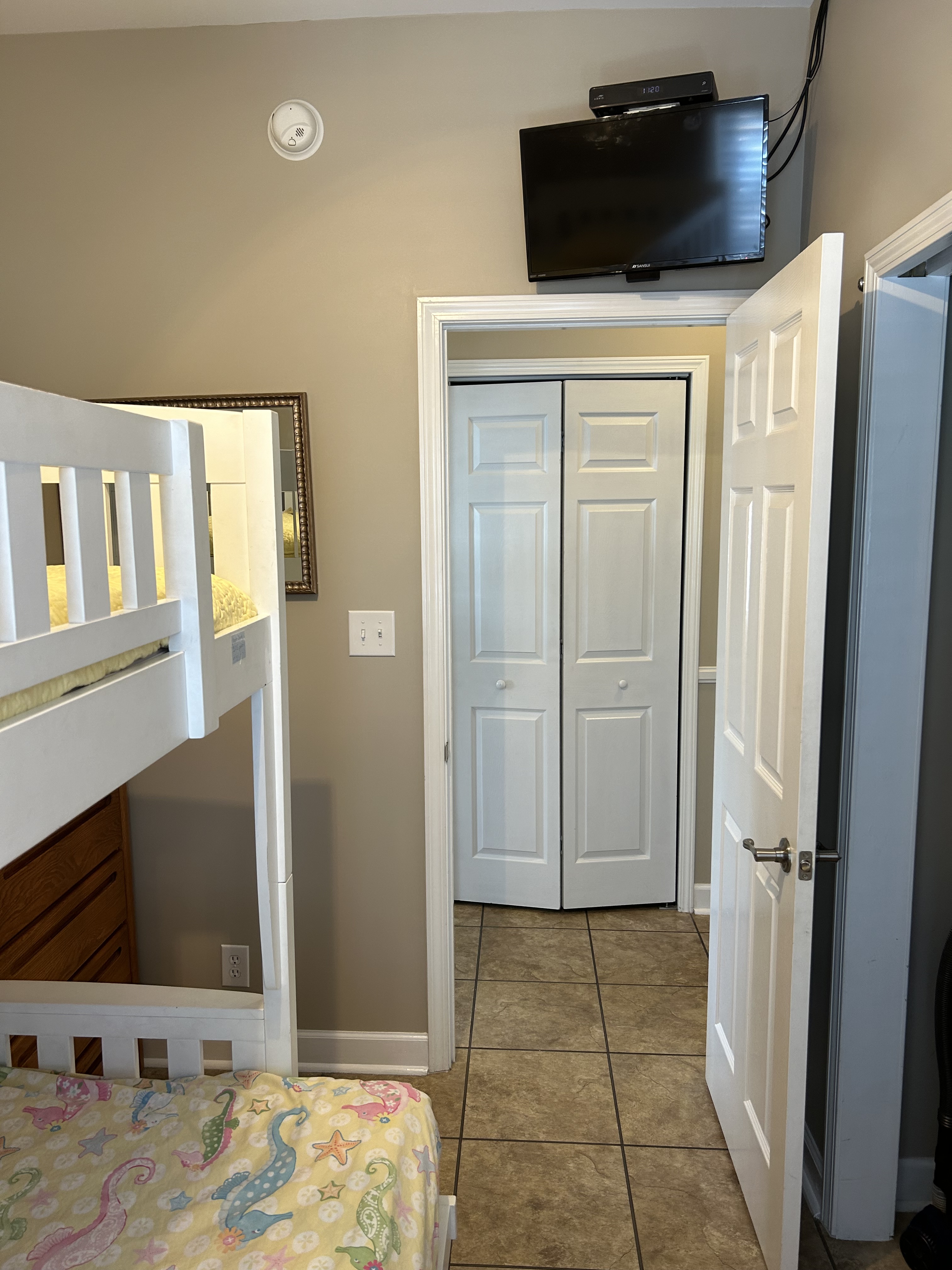 MH240 Hickory Lane — photo 40